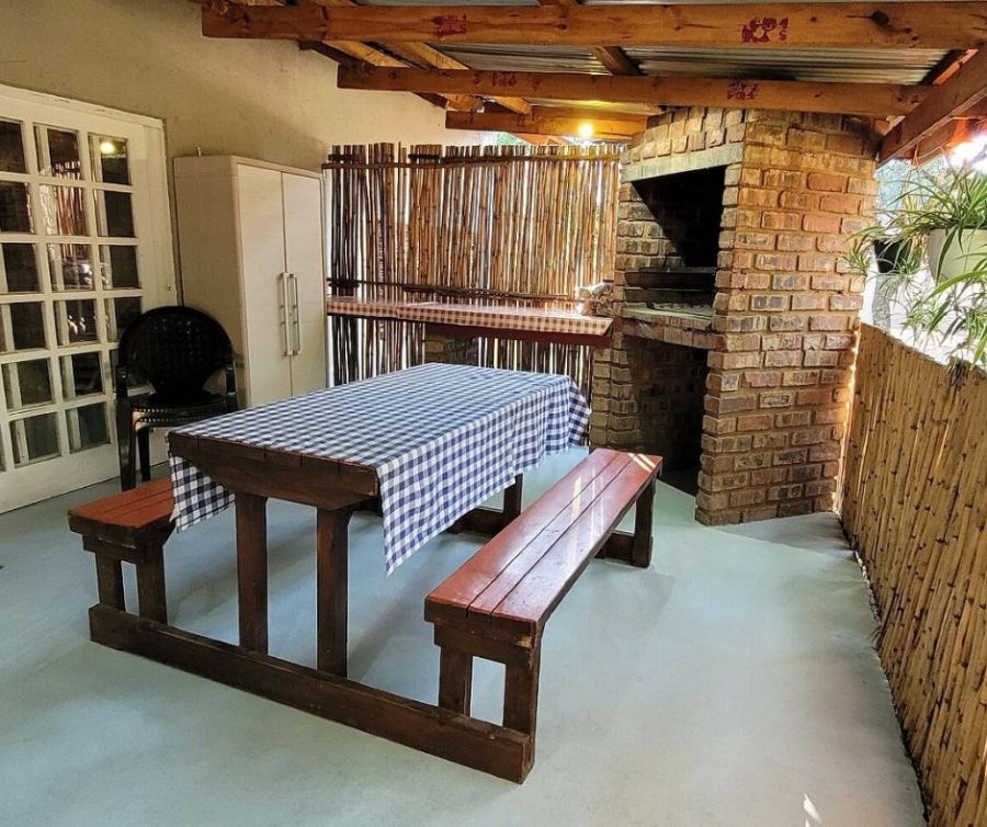 14 Bedroom Property for Sale in Zandfontein A H North West